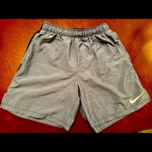 Nike mens shorts. Size M